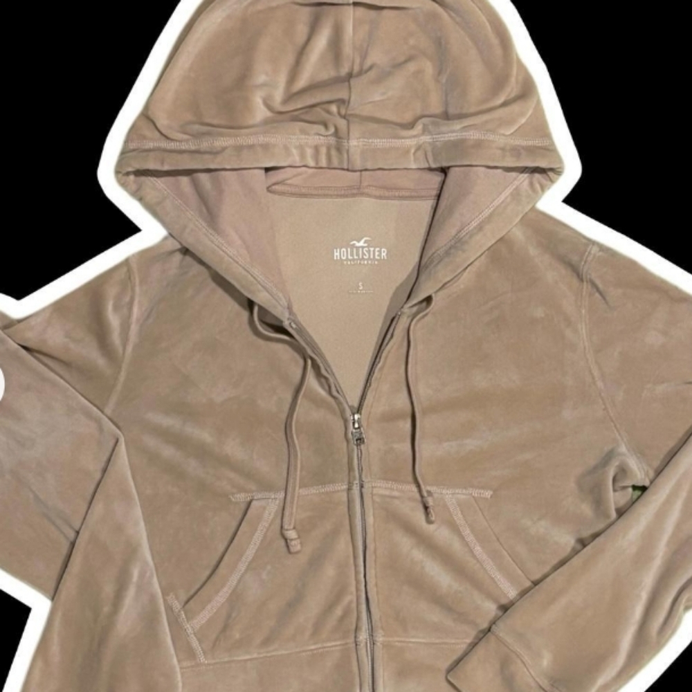 Hollister Tan Large Crop Zip-Up Hoodie